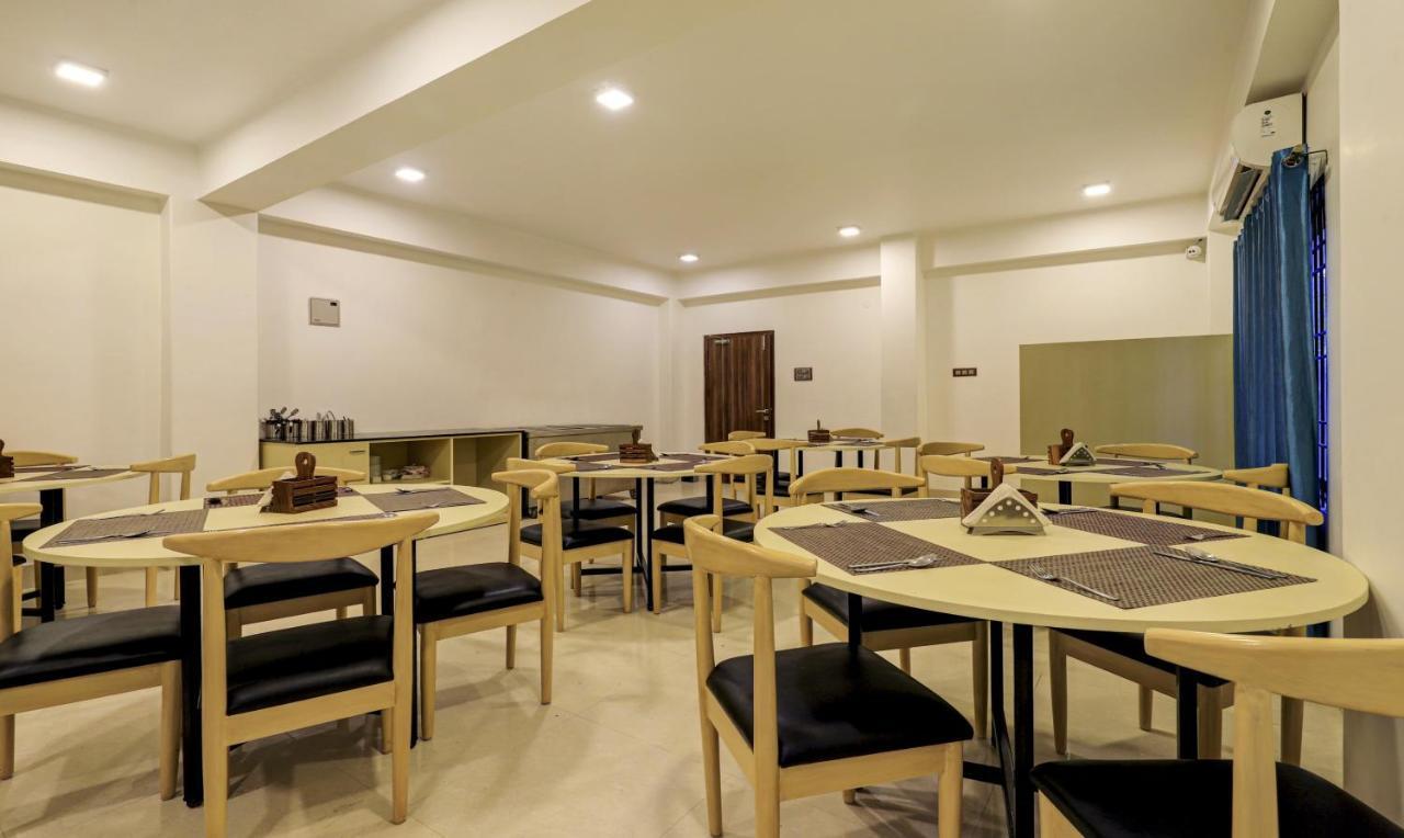 Hotel Treebo Arna Residency Guwahati Esterno foto